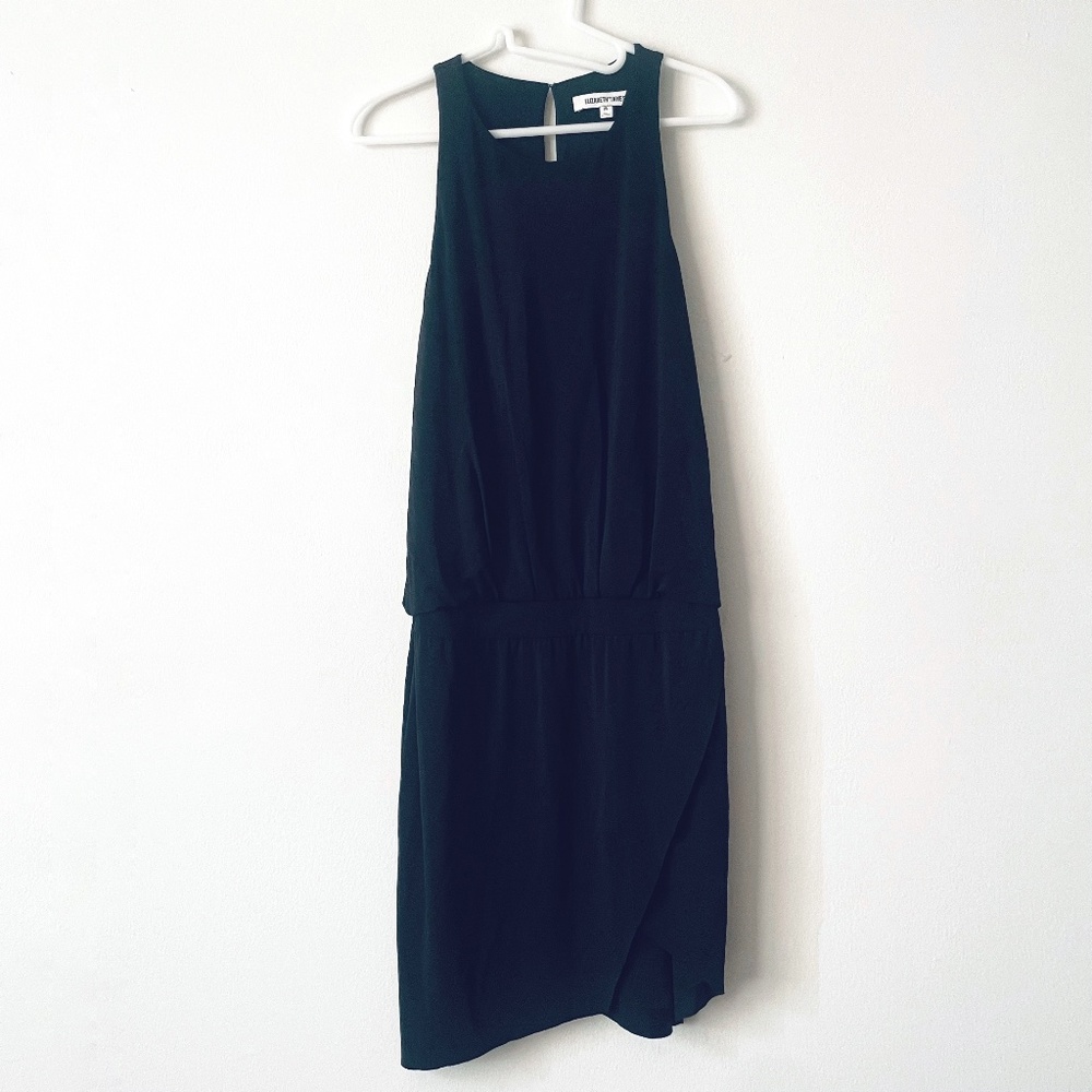 Elizabeth & James M Black Rowan Blouson Midi Dress